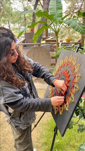 Arş.Gör. Ecem Güleç’ten Canlı String Art Performansı
